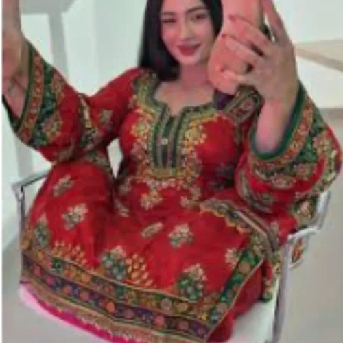 Indian aunty